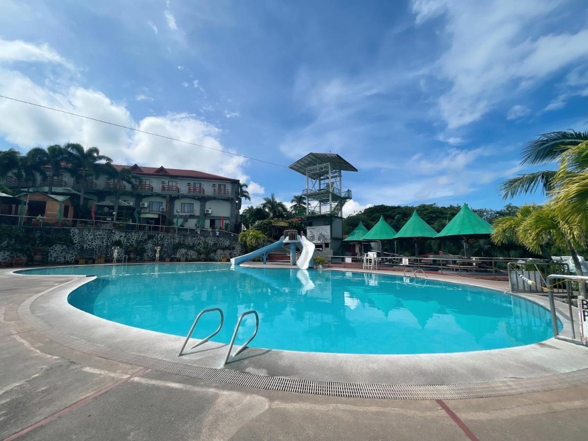 La Virginia Leisure Park And Amusement 호텔 Mataasnakahoy 외부 사진